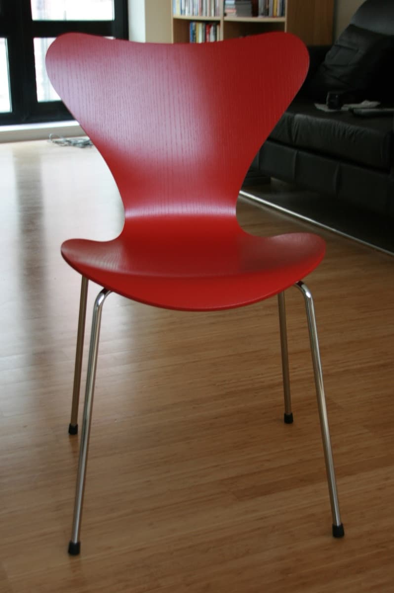 Arne Jacobsen Série 7