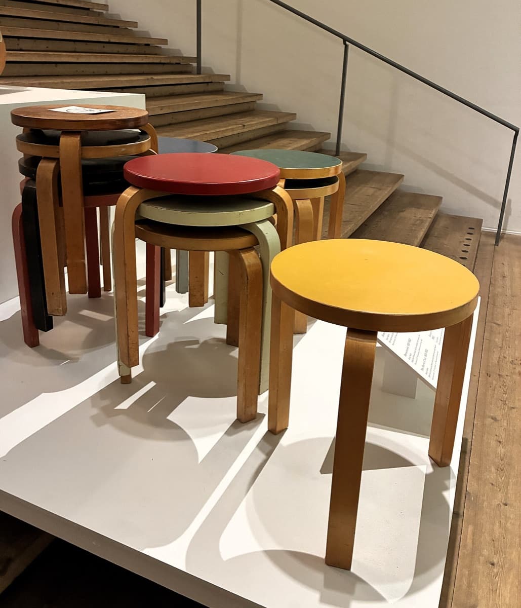 Alvar Aalto Tabouret 60