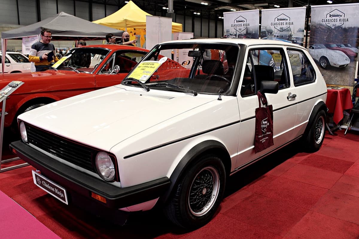 Volkswagen Golf GTI